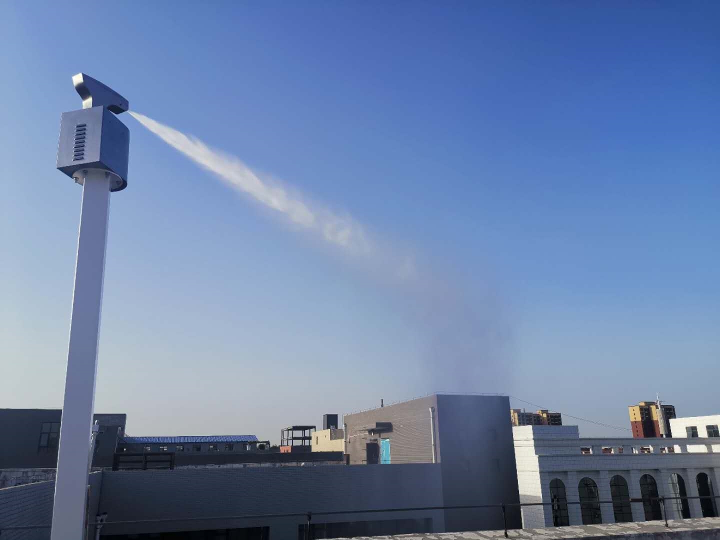 城市道路粉尘污染治理|雾桩降尘系统